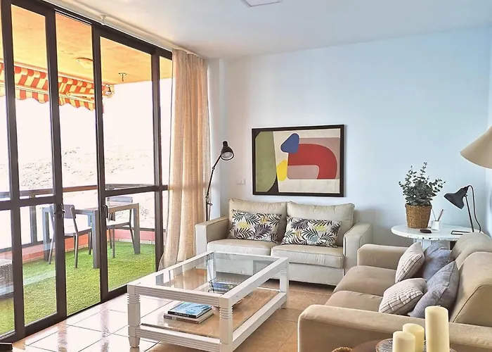 Magnific Flat With Panoramic Sea Views *