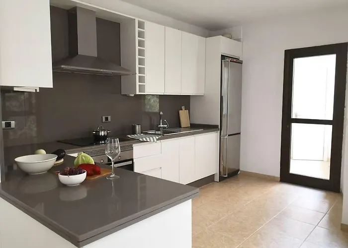 Magnific Flat With Panoramic Sea Views